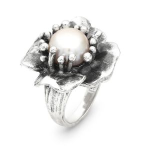 Anello Giovanni Raspini Magnolia in argento e perla donna